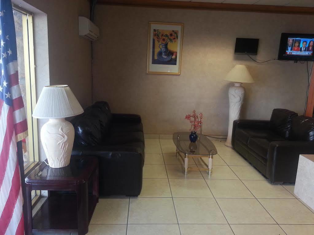 Extend-A-Suites Utep El Paso Extérieur photo
